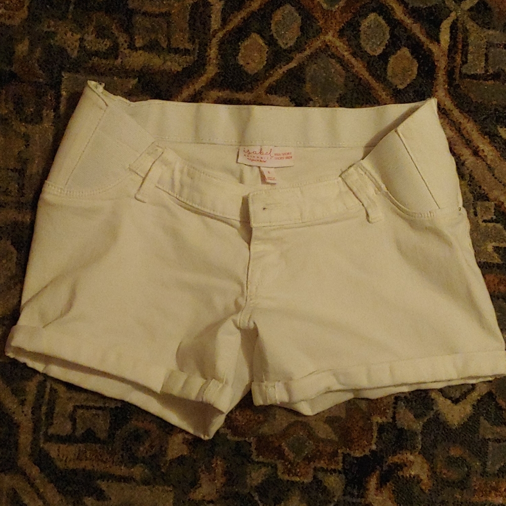 Isabel maternity shorts